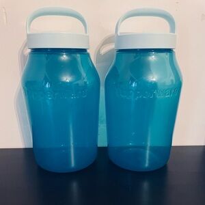 Tupperware 3L / Qt Universal Jar With Handle (1)
